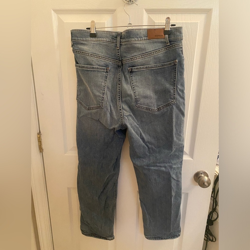 Express Mom Jeans - Picture 2 of 2